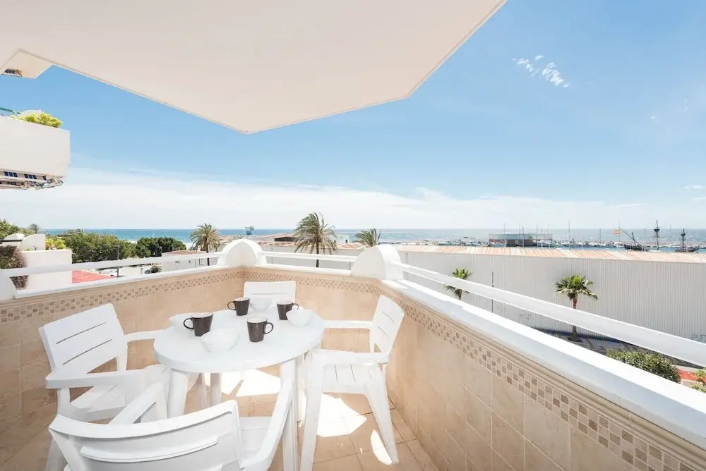 Infocom Apartment Severo Ochoa City Center