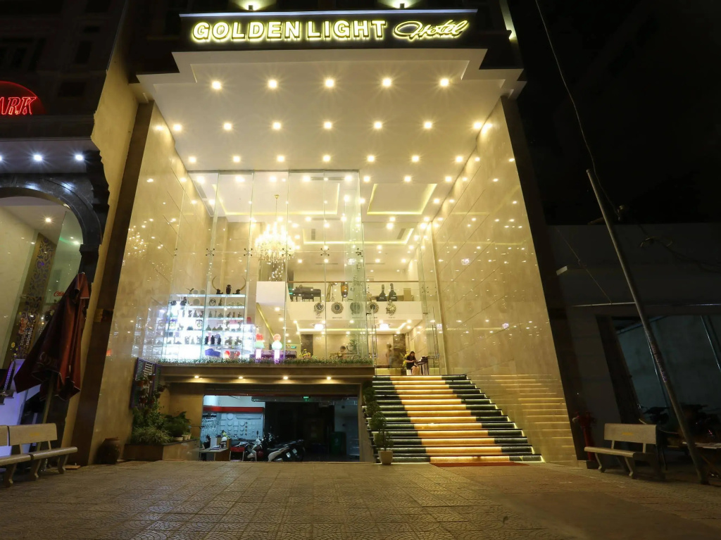 Golden Light Hotel - Général