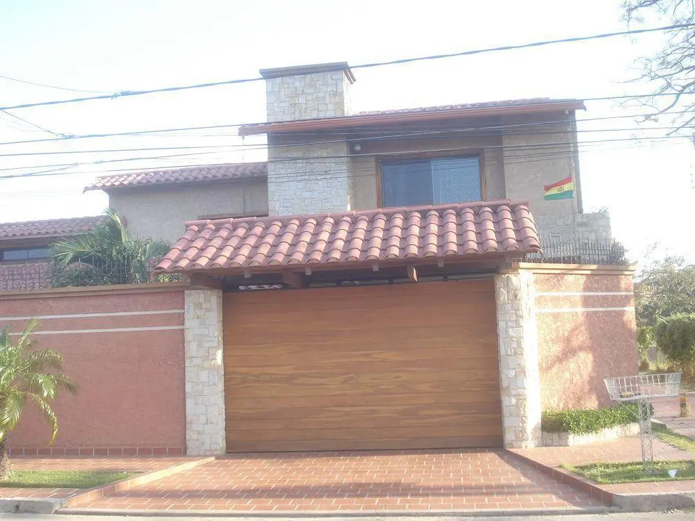 Los Trotamundos