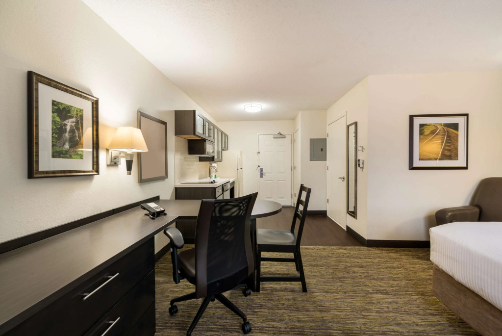 Sonesta Simply Suites Hampton - Chambres