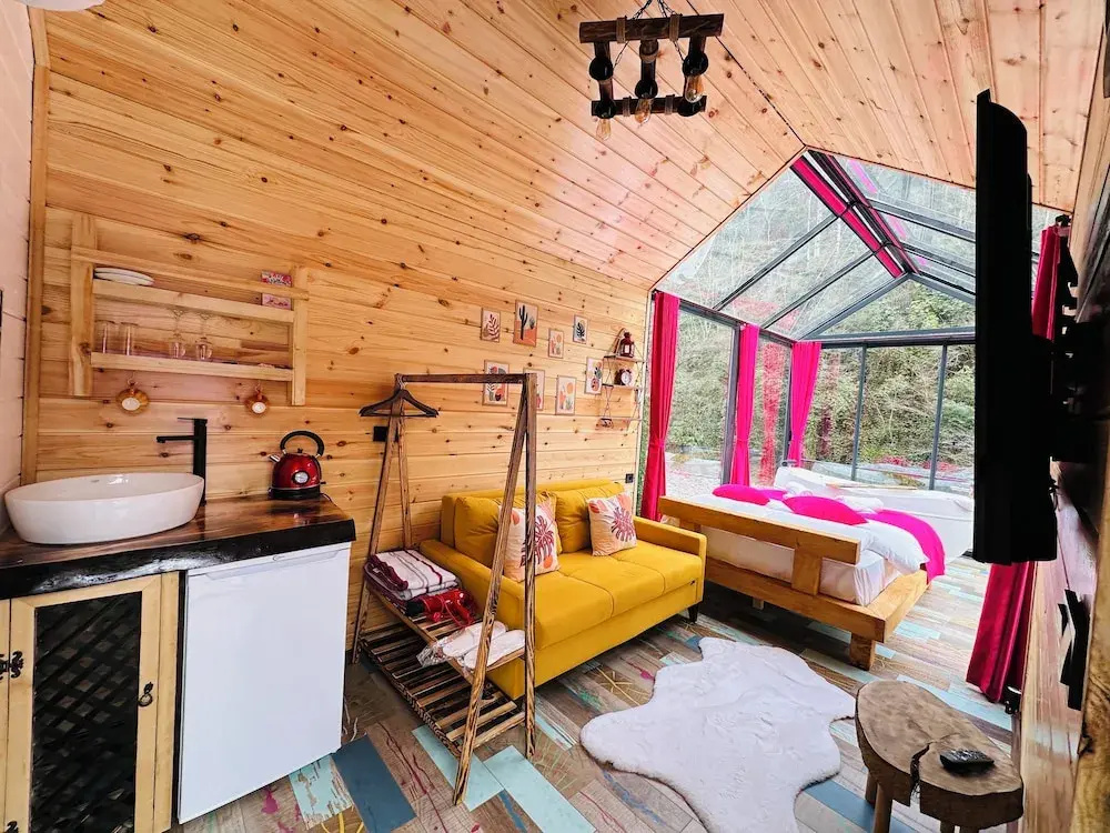 Business Bungalow