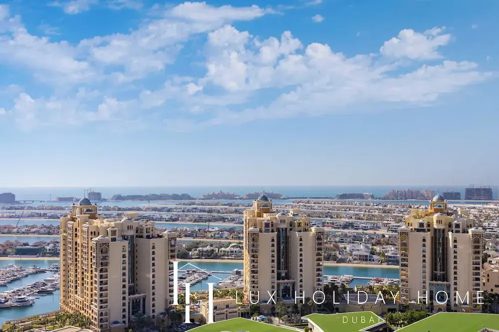 LUX Iconic Views at Palm Tower Suite 7