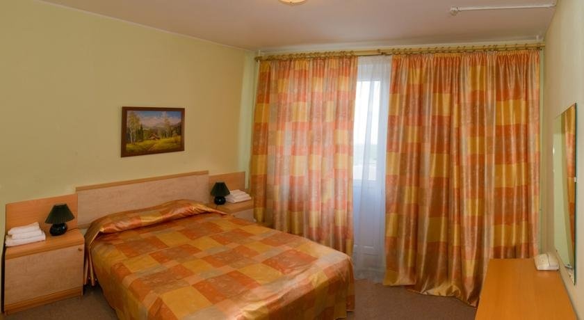 Ark Hotel — 5