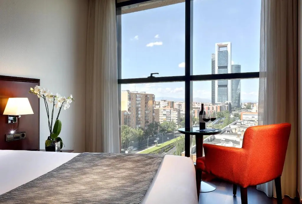 Crisol Vía Castellana - Chambres
