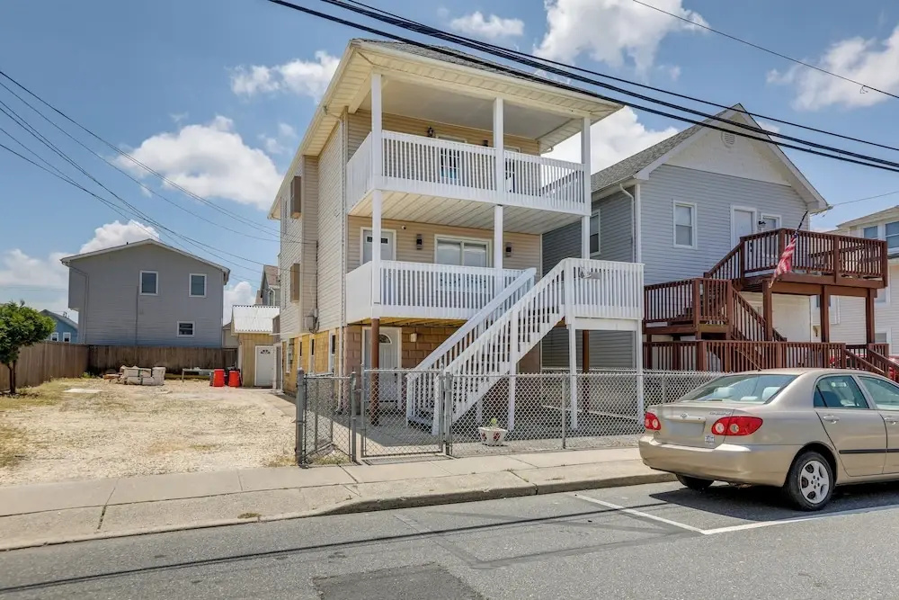 Lovely Abode: Walk to Seaside Heights Boardwalk!