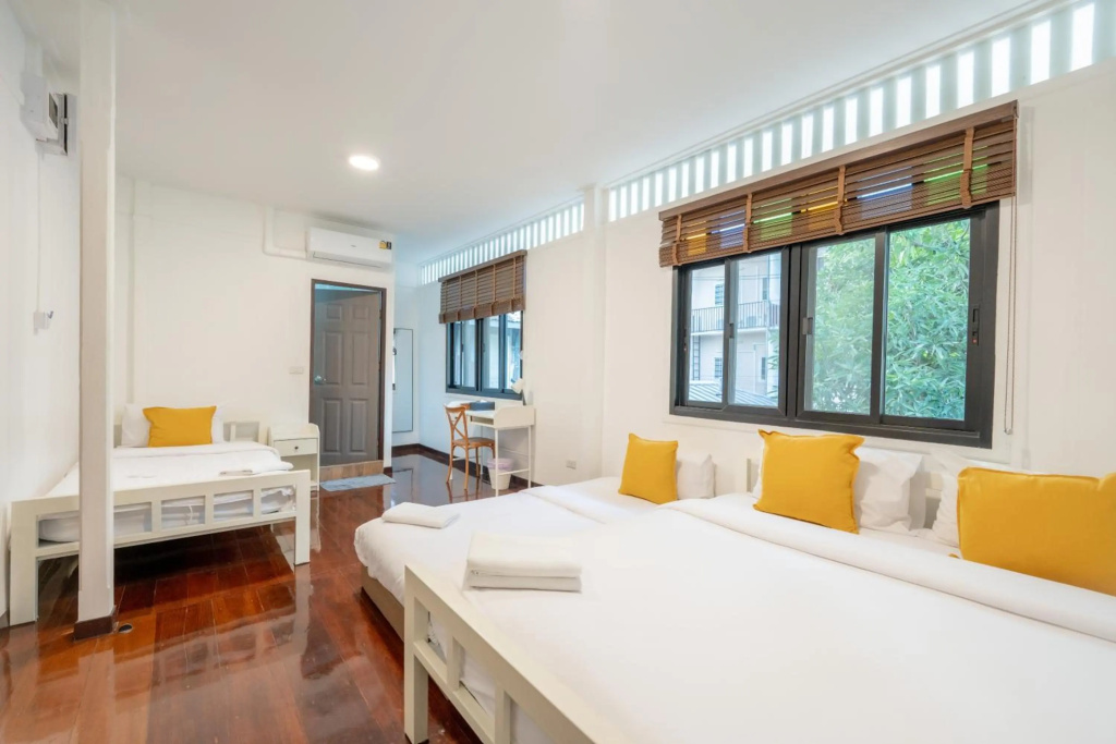 Diff Hostel — 3