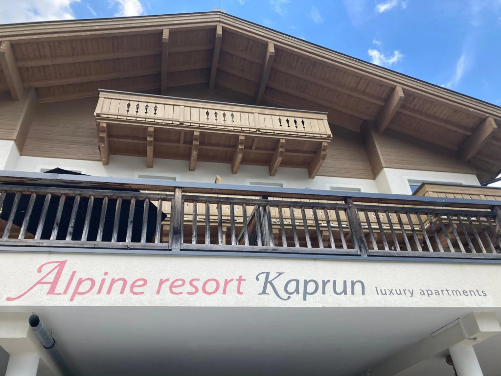 NEW! Apartment Gipfelglück Kaprun - modern, 75m2, Sauna, Pkw, Wifi