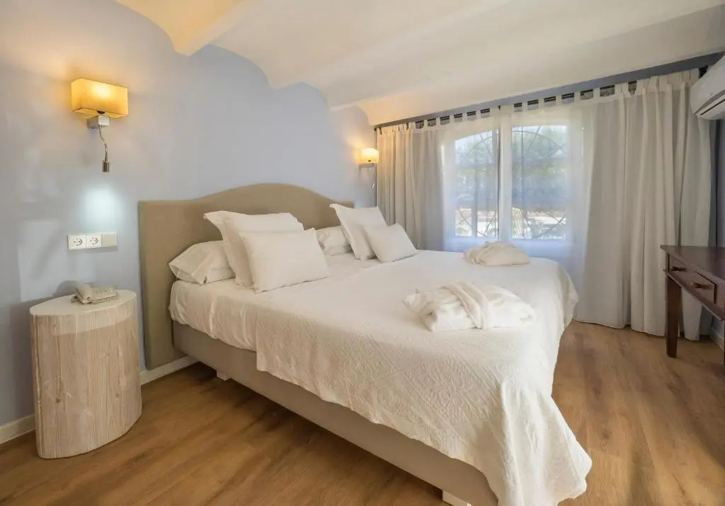 Residencia Restaurant Son Floriana - Chambres