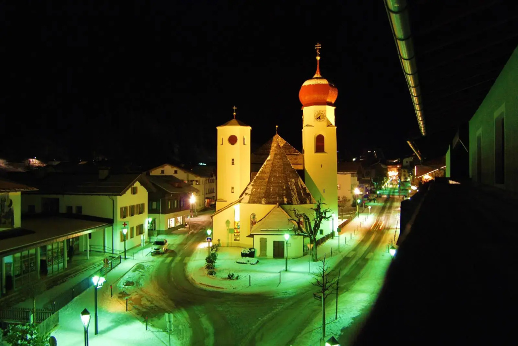 Kirchplatz
