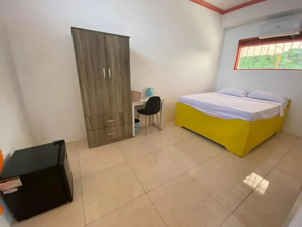 Bubbly Seaview Beach Resort