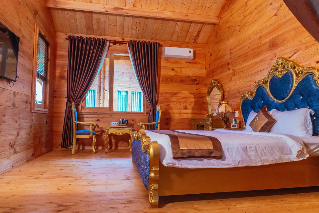 Standard Double room (full double bed)