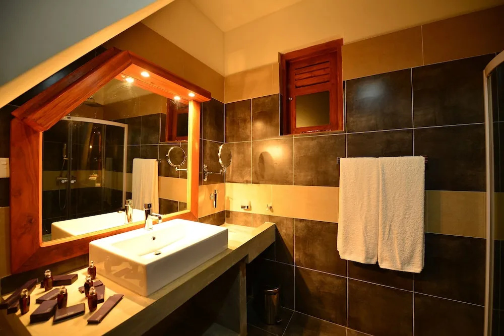 Laya Waves - Chambres