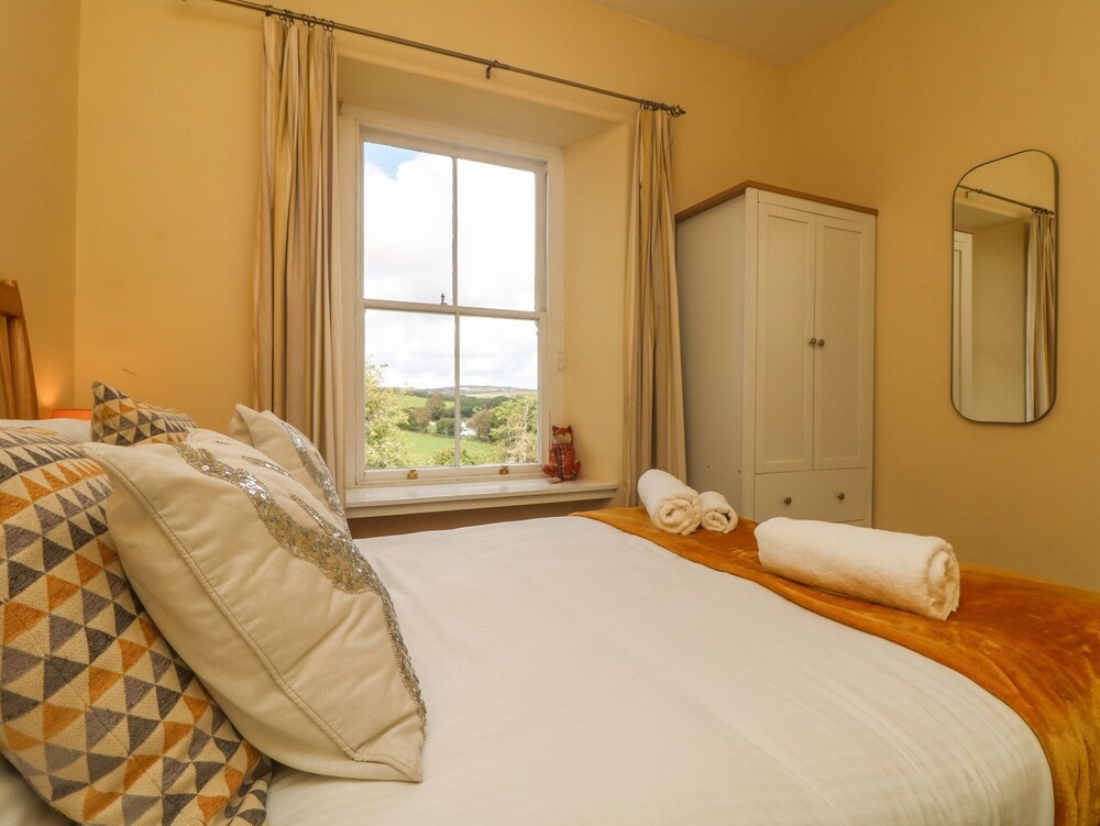 Gweek House — 4