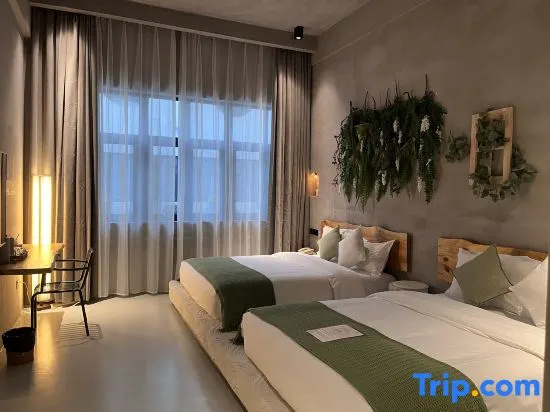 Superior Double room (twin beds)
