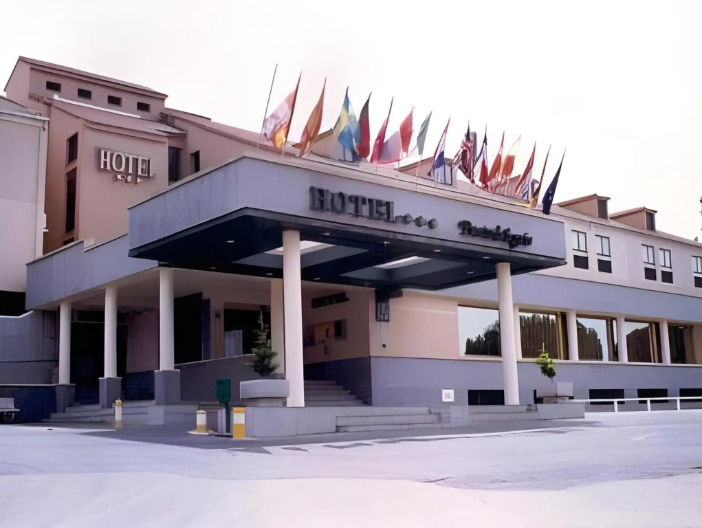 Hotel Puerta de Segovia