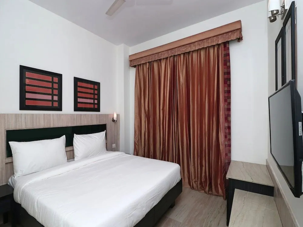 OYO 20016 SilverKey Huda City Centre - Général