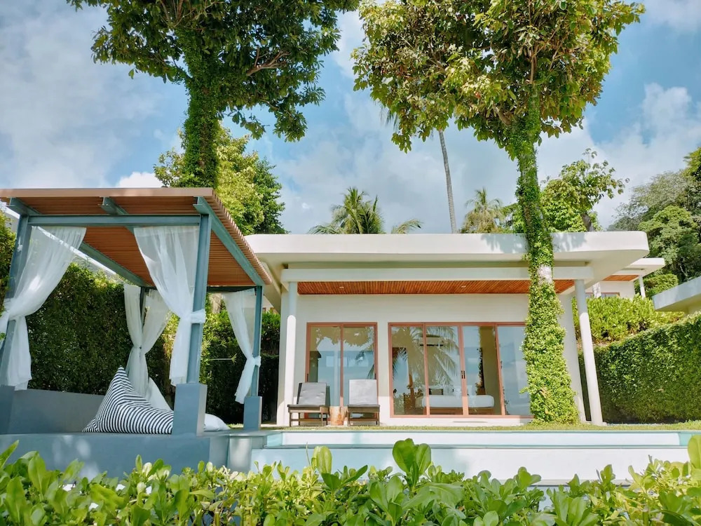 Nest Sense Resort