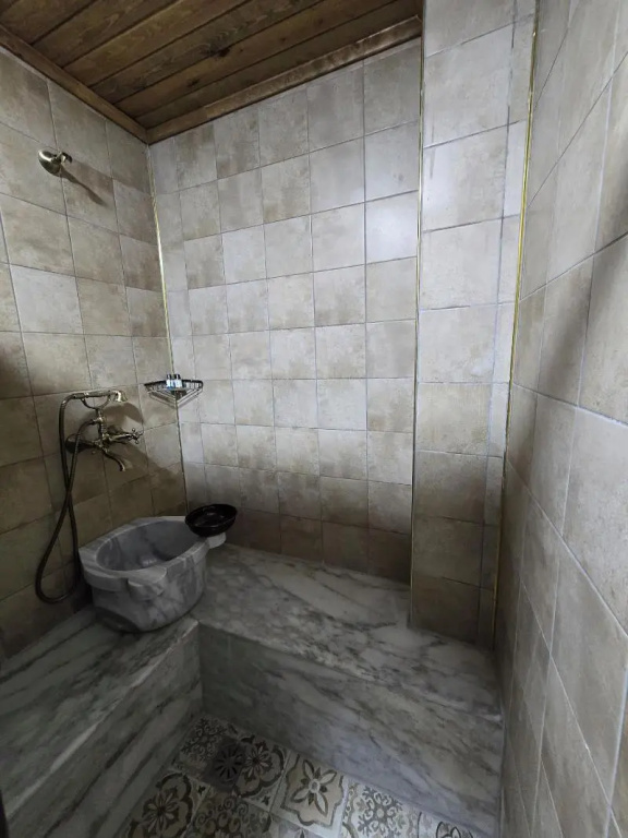 Abgar Otel — 5