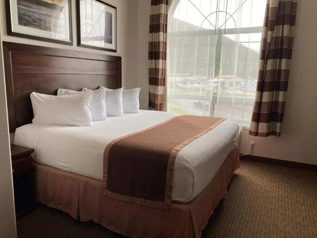 Deluxe Double room full double bed
