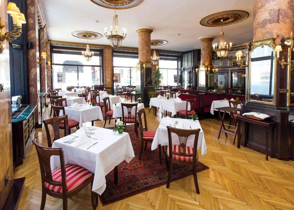 Danubius Hotel Astoria City Center - Général