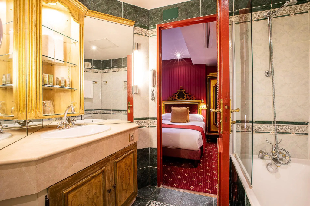 Standard Single room