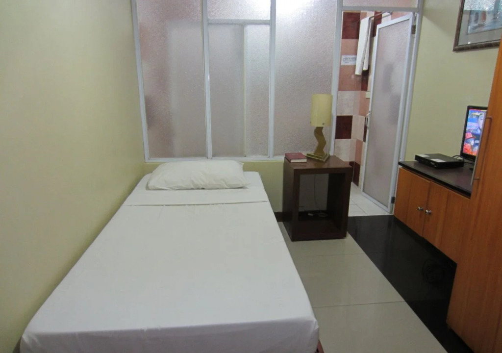 Tamera Plaza Inn — фото 3