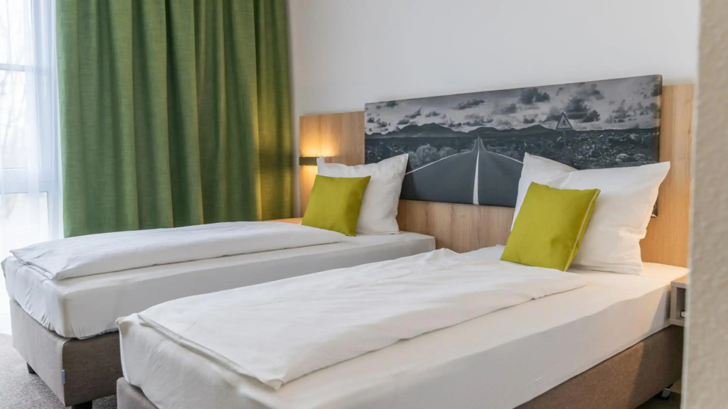 Highway Hotel - Général