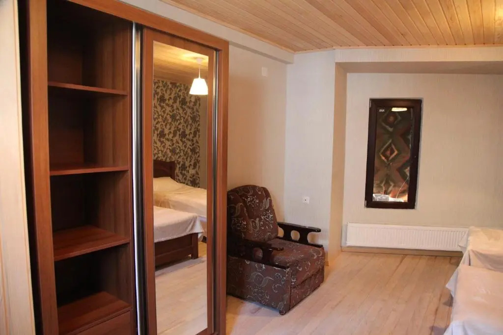 Standard Double room with garden view twin beds