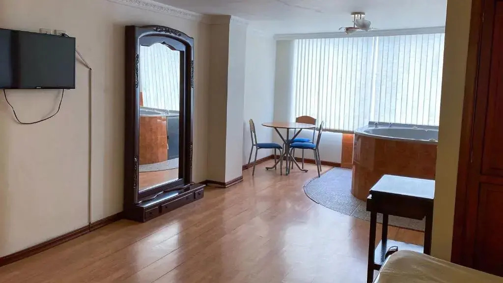 Hotel El Nogal — фото 3