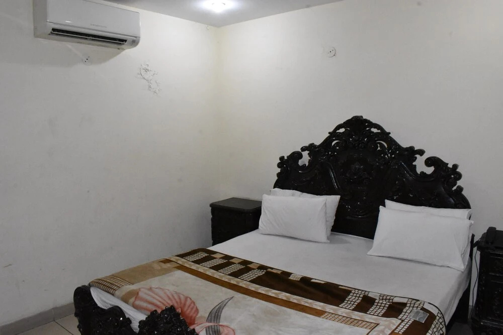 Fortville Hotel - Lahore