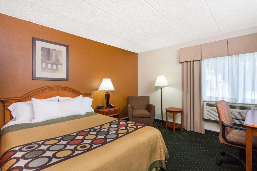 Standard Double room (full double bed)