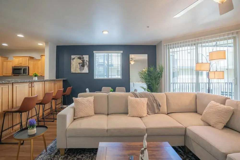 2 Bedrooms Apartment with balcony