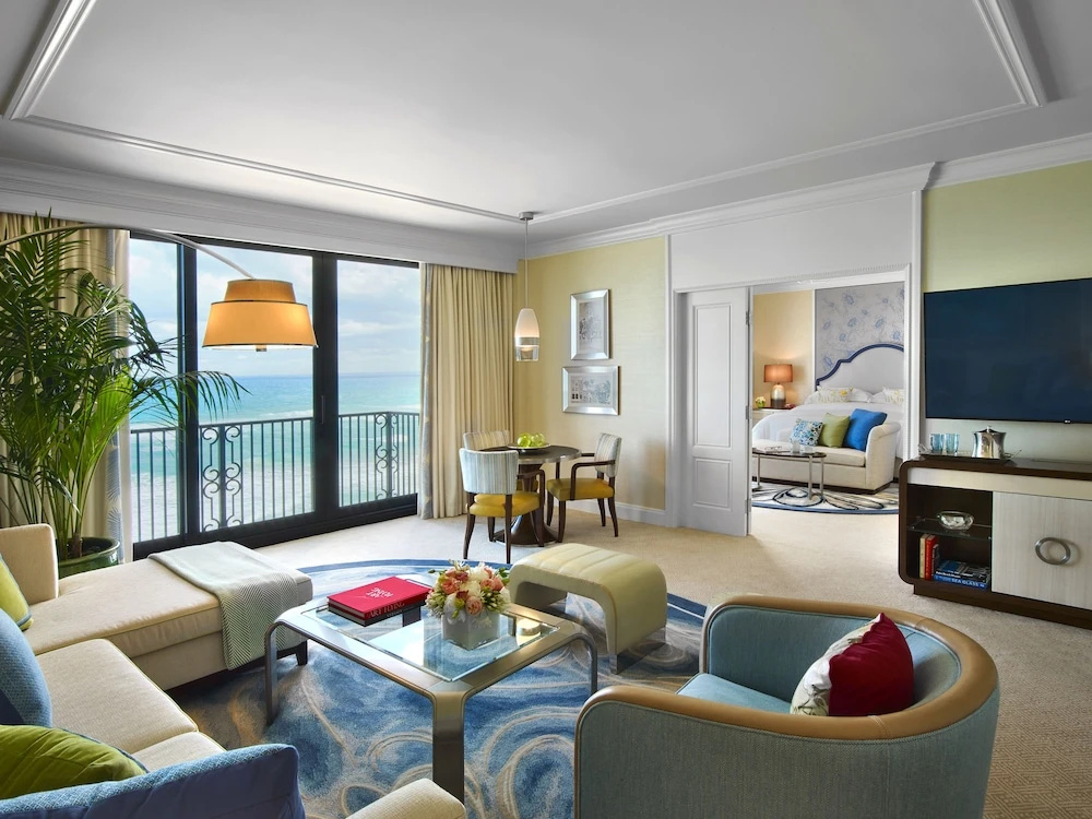 Premium Suite oceanfront