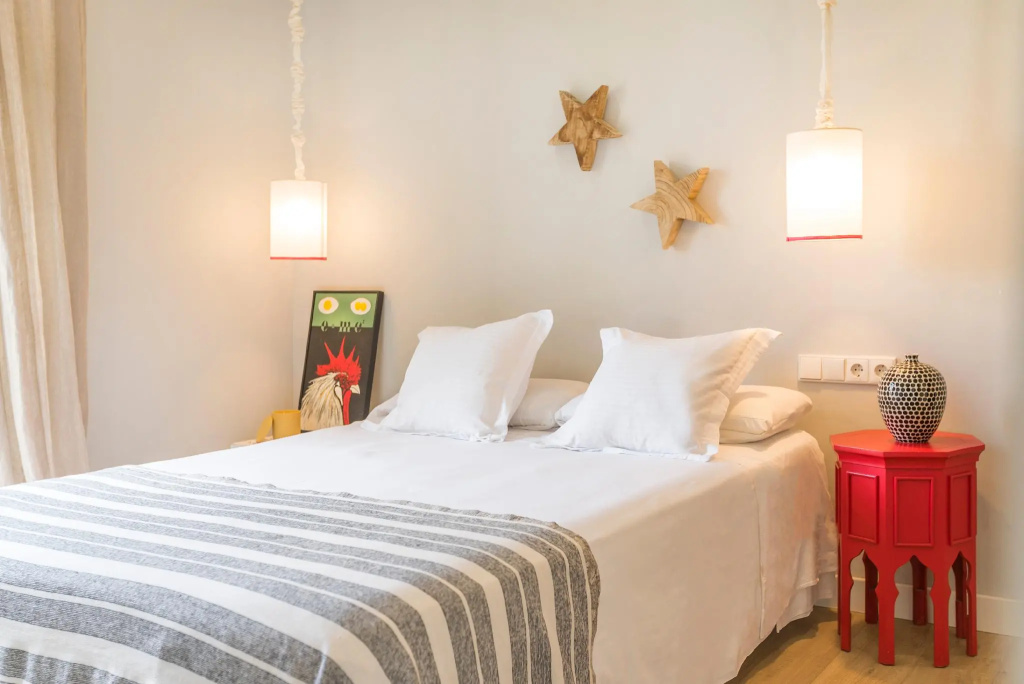 Superior Double room (full double bed)