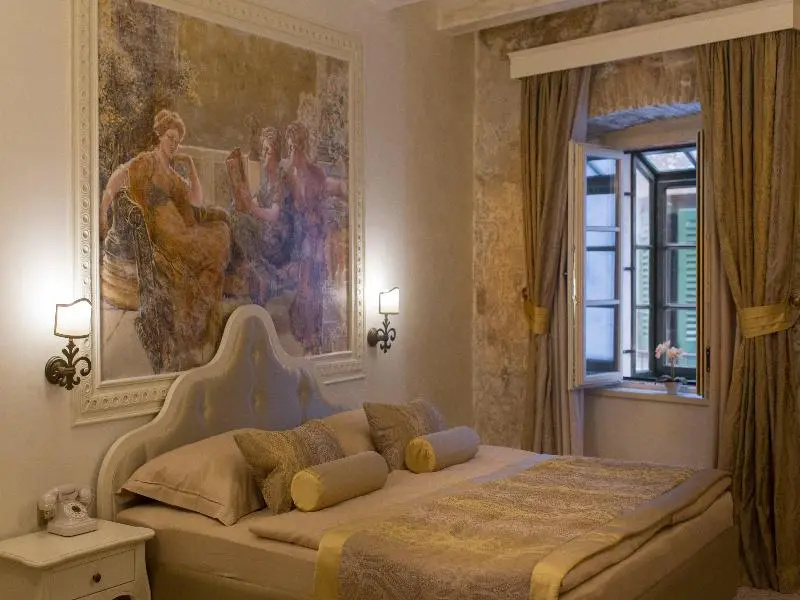 Heritage Hotel Life Palace - Chambres
