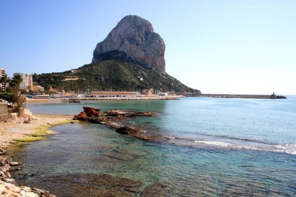 Beach & Waterfront
