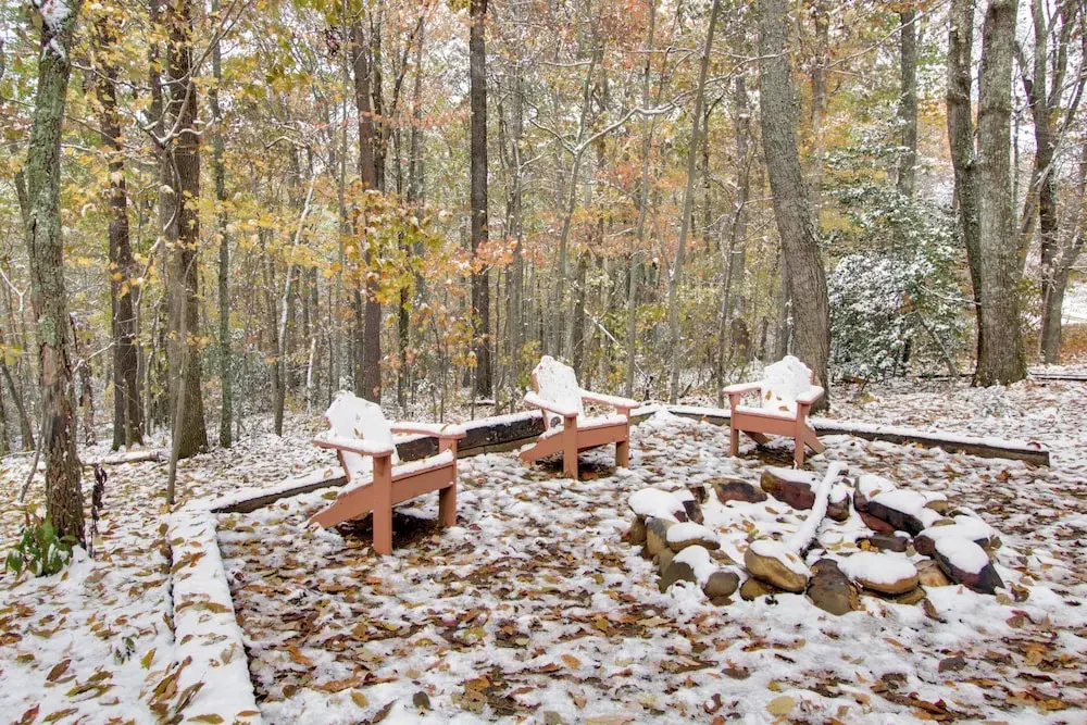 Secluded Smoky Mountain Cabin w/ Wraparound Deck!