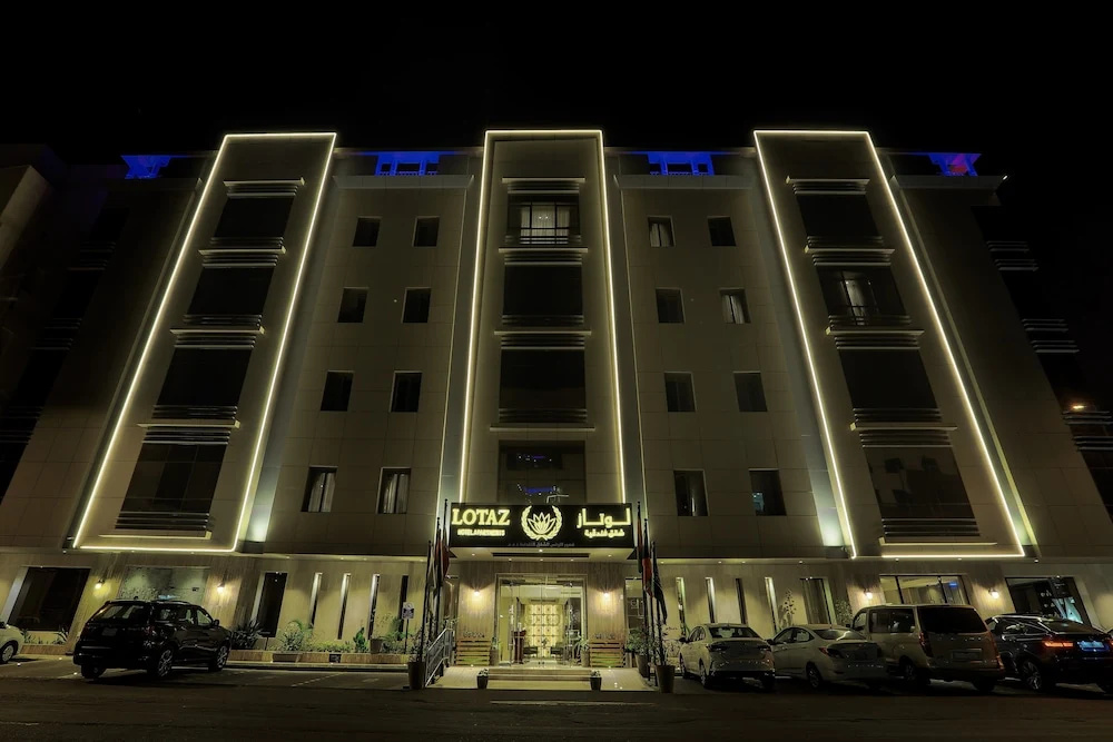 Lotaz Hotel Suites Al Salamah