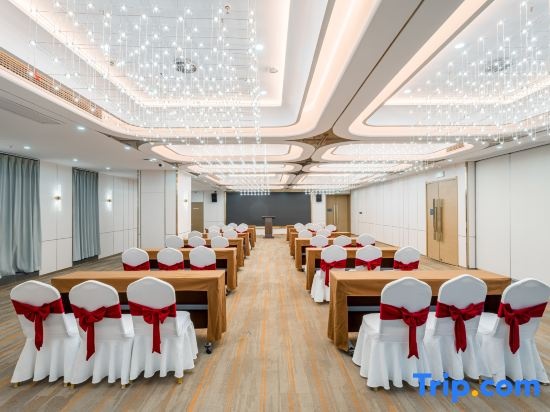 MEHOOD LESTIE Hotel (Yancheng North Station Aegean Shopping Park) in Yancheng