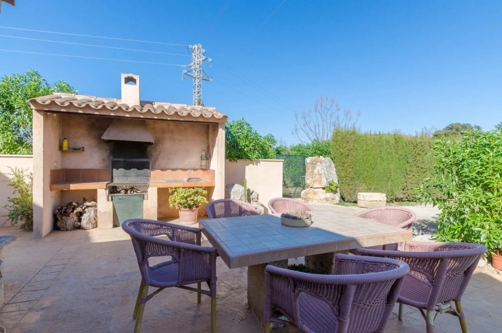 PULA VIÑAS - Traditional villa with private pool only 5 km from the beach Free WiFi