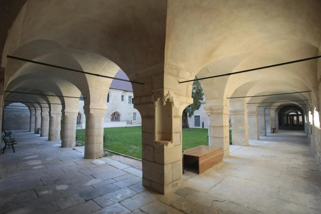 Image 37