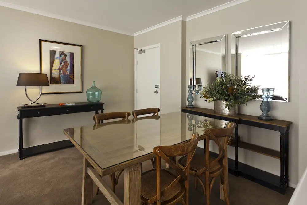 StayCentral - Cityside on Whiteman - Chambres