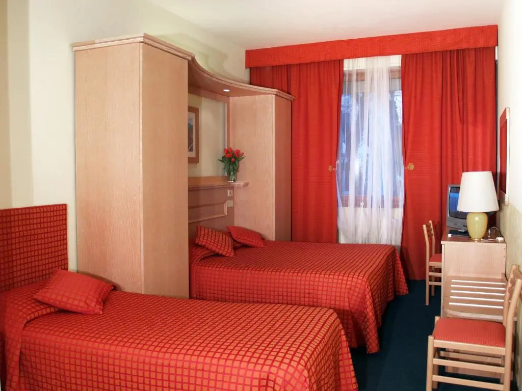 Hotel Meridiana - Chambres