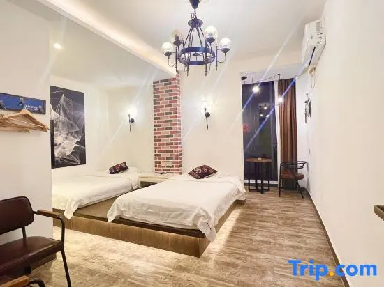 Deluxe Double room (twin beds)