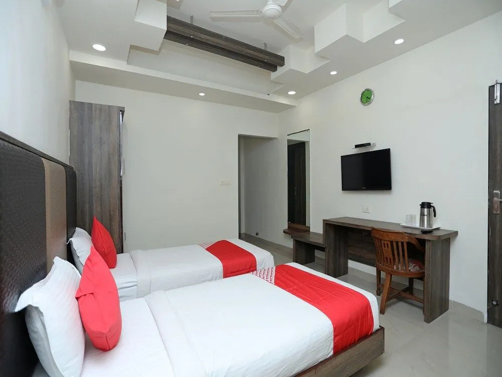 Shree Vatika Smart Rooms