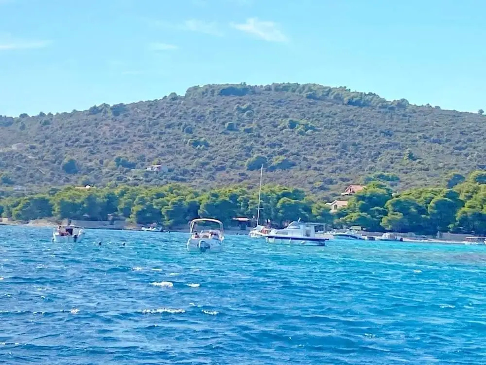 Beach & Waterfront