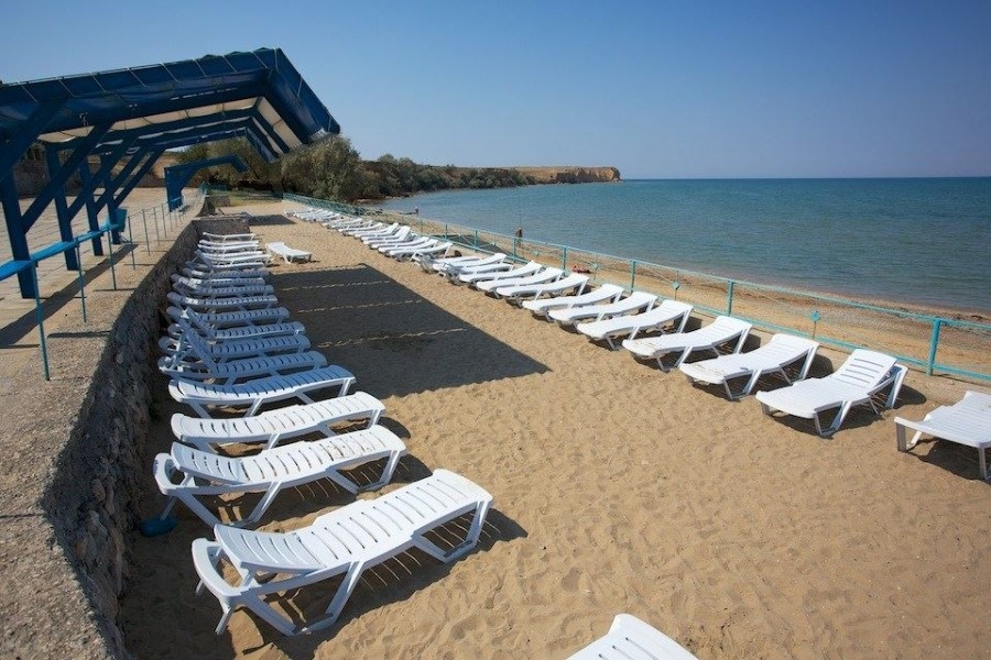Beach & Waterfront