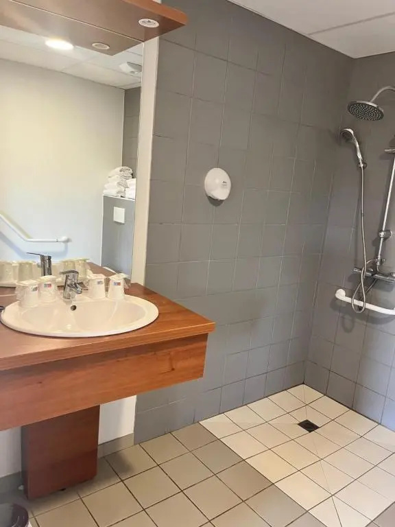 Zenao Nevers Renardats - Chambres