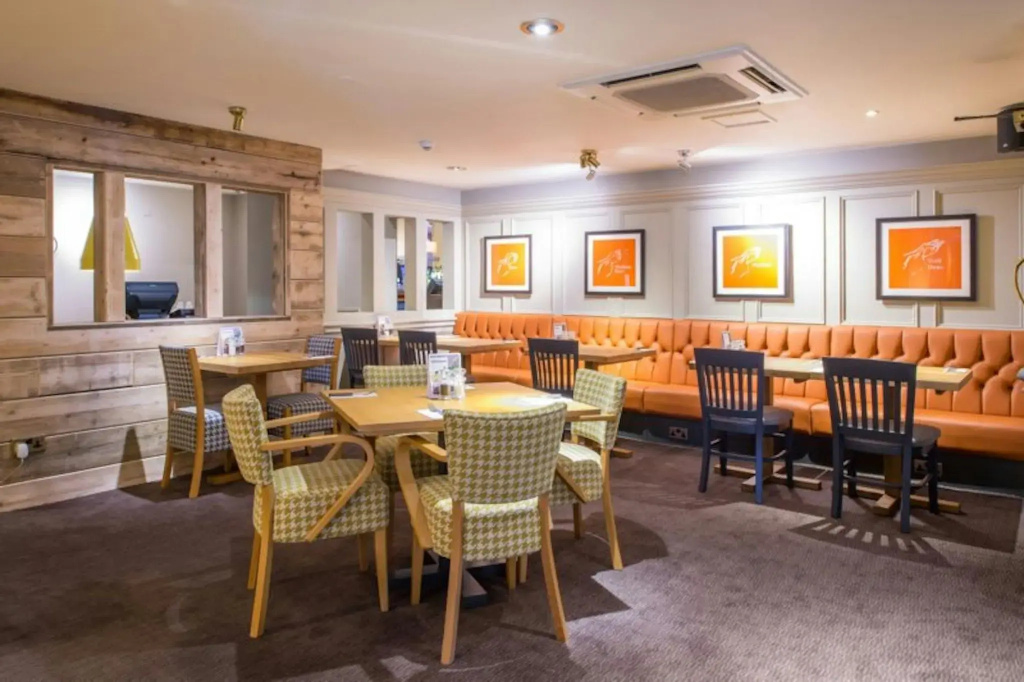 Premier Inn Newport Wales - M4 J24 - Général