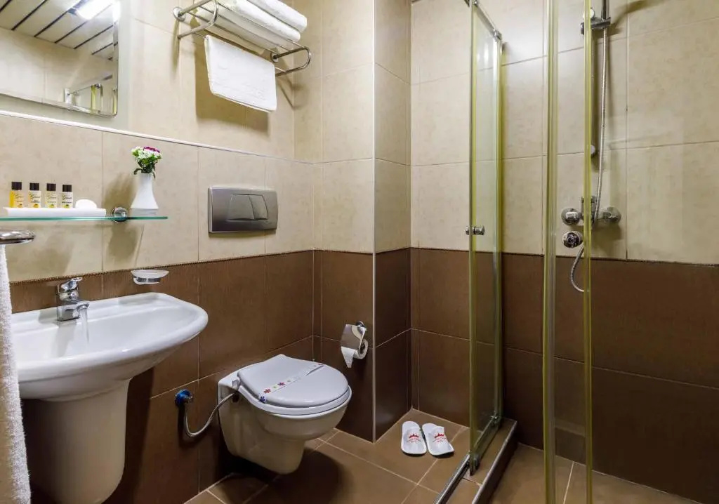 Hotel Golden Crown - Chambres